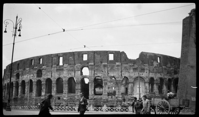 Veduta del Colosseo