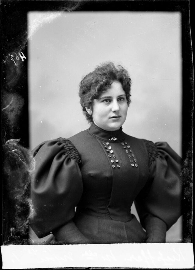 Portrait de Mademoiselle Kupffer, Nyon