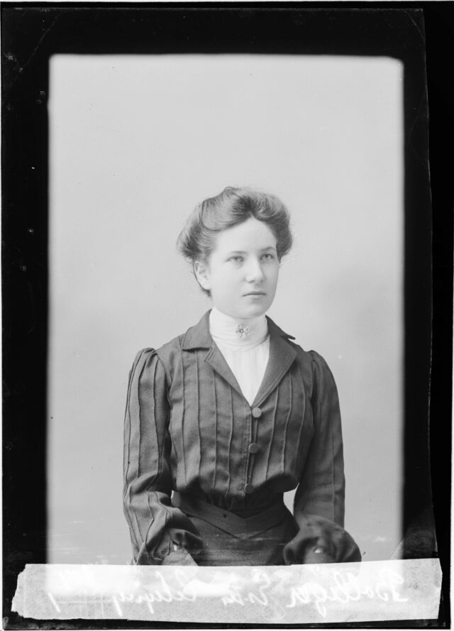 Portrait d'Esther Bolliger, Céligny