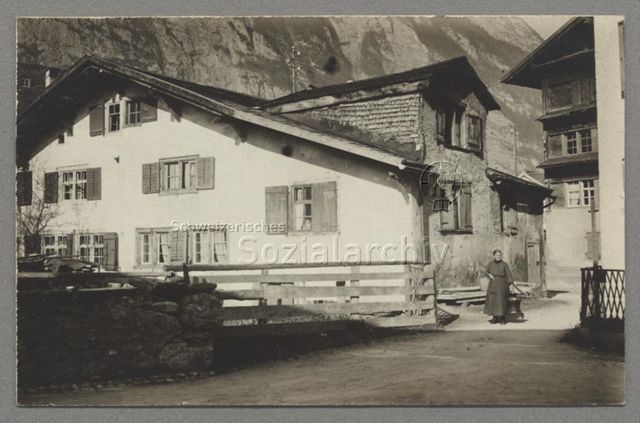 3-Familienhaus in Netstal